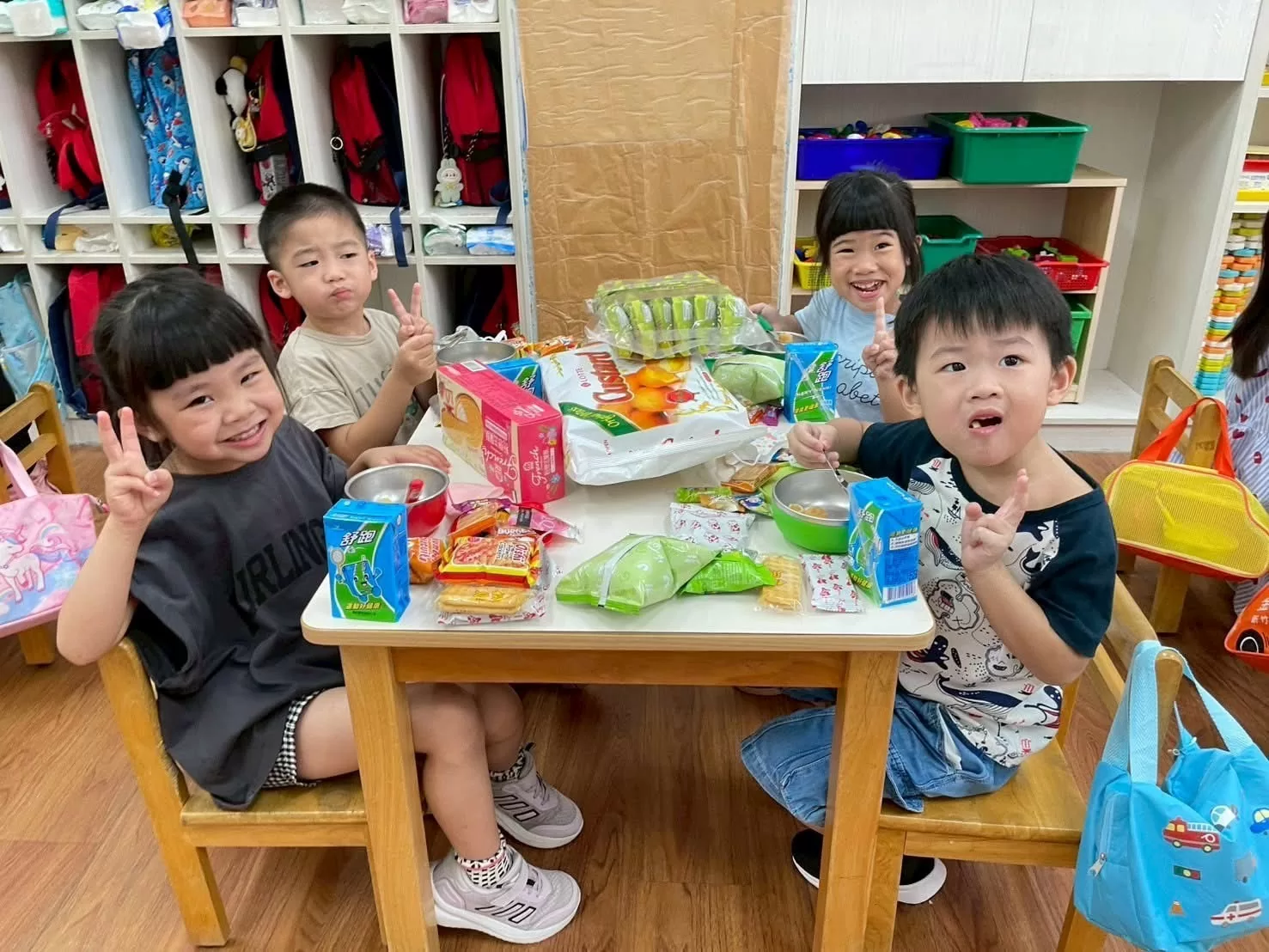 🎊 期末歡樂時光,童心迎新學期 🎒 🎊 期末歡樂時光,童心迎新學期 🎒