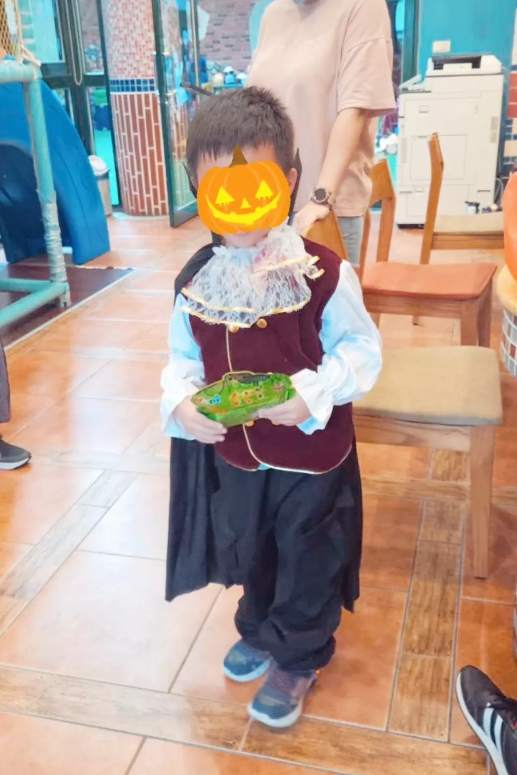 🎃trick or treat🧙‍♀️