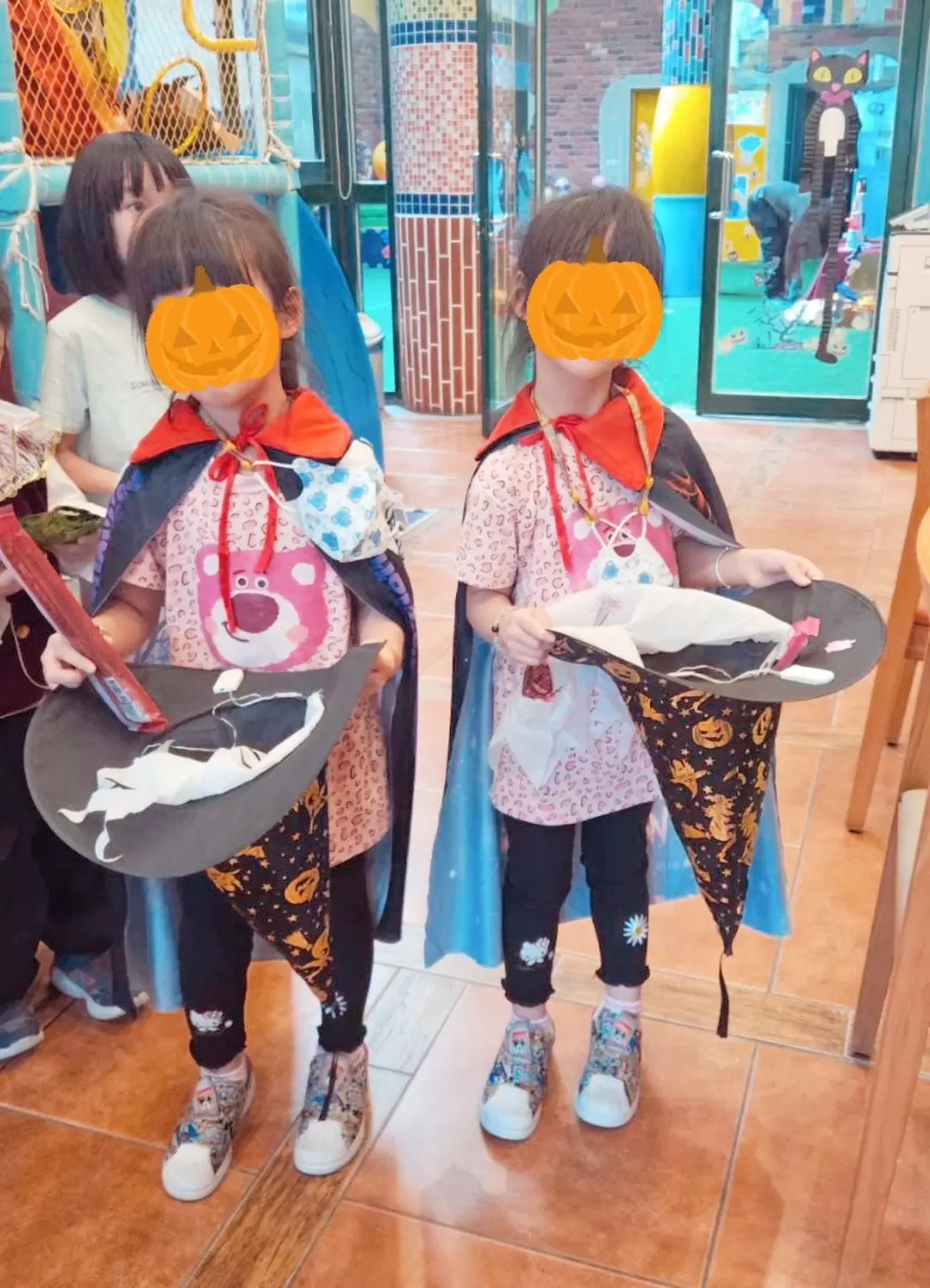 🎃trick or treat🧙‍♀️