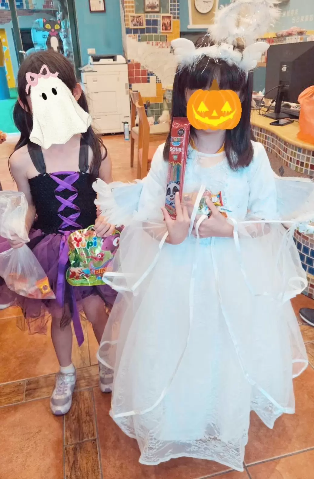 🎃trick or treat🧙‍♀️