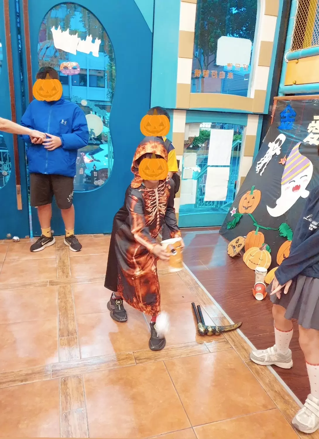 🎃trick or treat🧙‍♀️