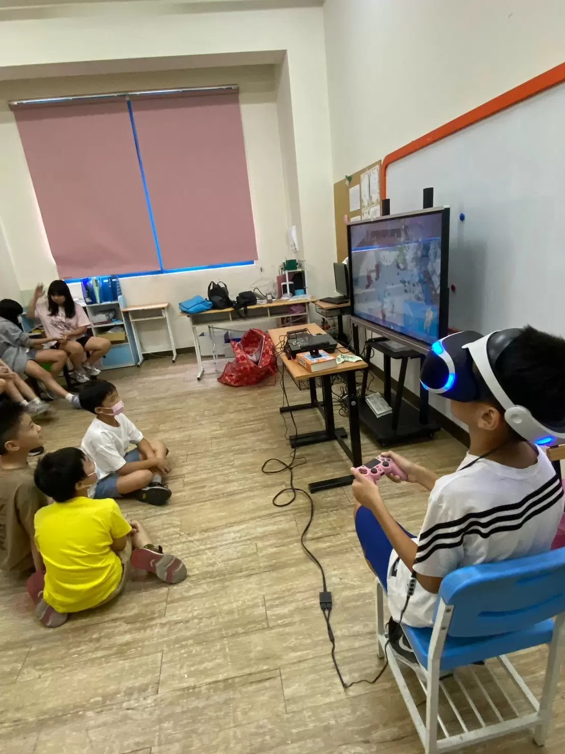 🎮跨域科學夏令營-VR實境體驗🕹️ 🎮跨域科學夏令營-VR實境體驗🕹️