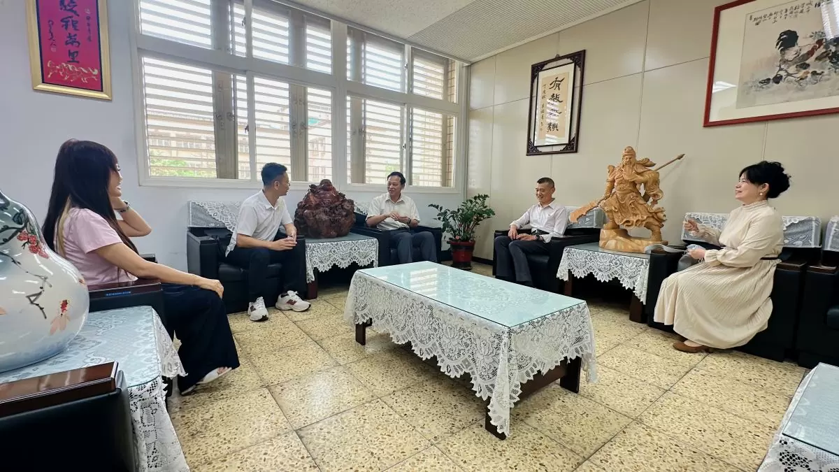 【公益接力不間斷！聖奇幼兒園挺身推動誠正中學讀報計畫】