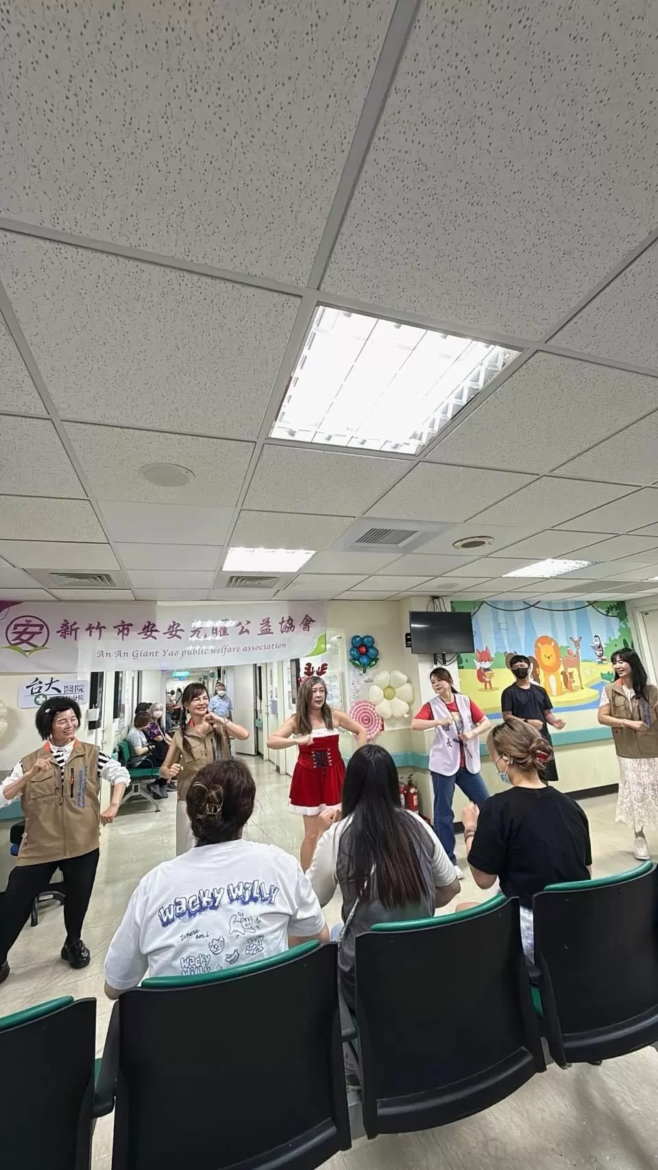【醫院不只有治療!安安光矅公益協會用愛與律動溫暖病童心房】 【醫院不只有治療!安安光矅公益協會用愛與律動溫暖病童心房】